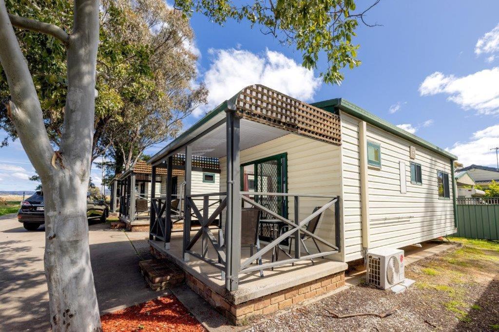 Big4 Mudgee Holiday Park الغرفة الصورة